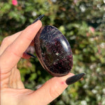 Gemmy Garnet Palm Stone D