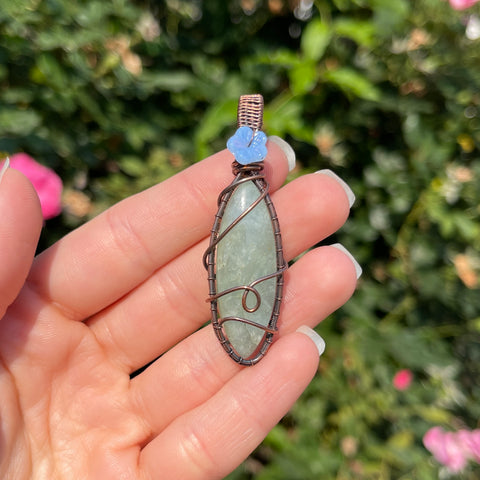 Aquamarine Flower Pendant